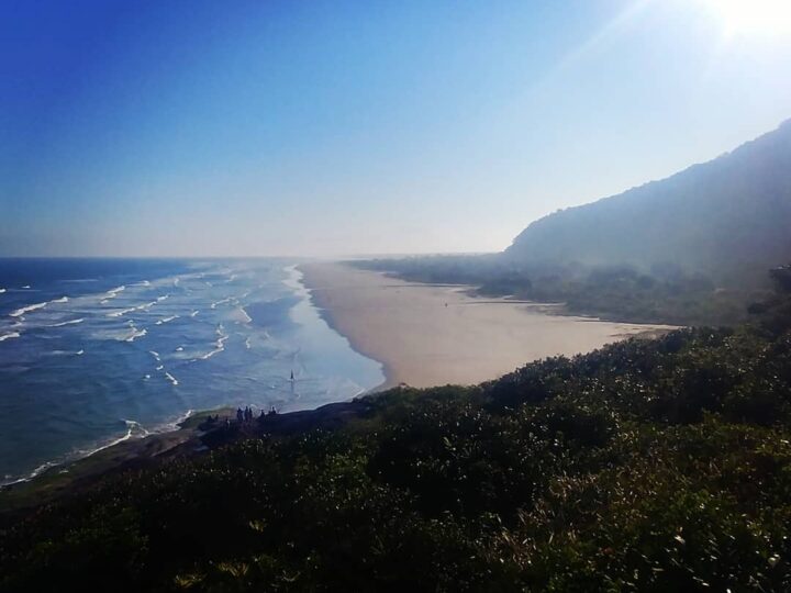 Camping Tia Lola Barra do Una – Peruíbe – SP